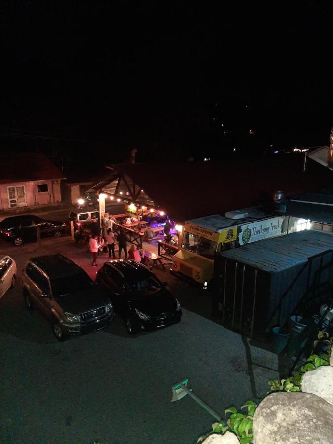 Blasina Beer Hostel بوكيتي المظهر الخارجي الصورة