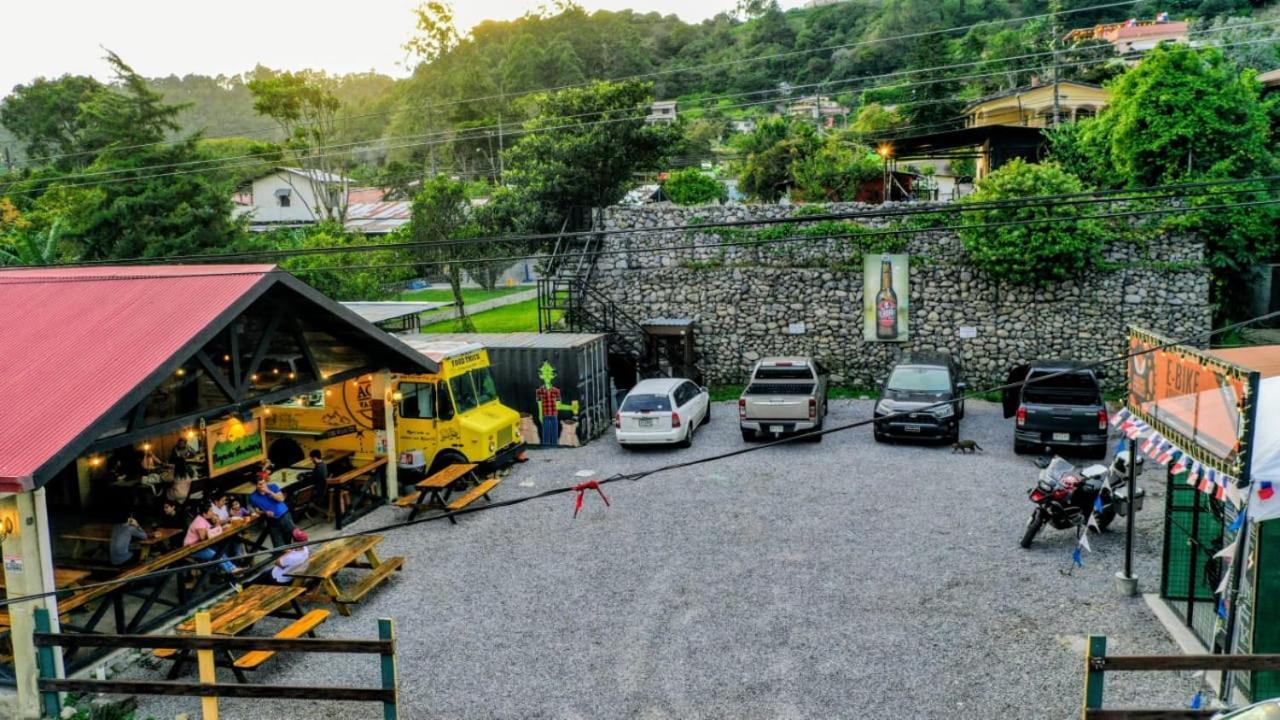 Blasina Beer Hostel بوكيتي المظهر الخارجي الصورة